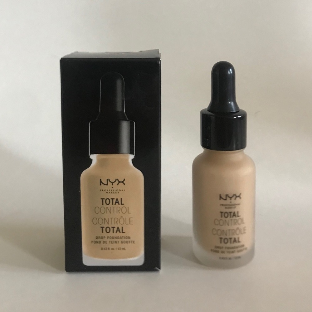 ✨2/$20 ✋🏼 Buff - Total Control Drop Foundation - Picture 3 of 5